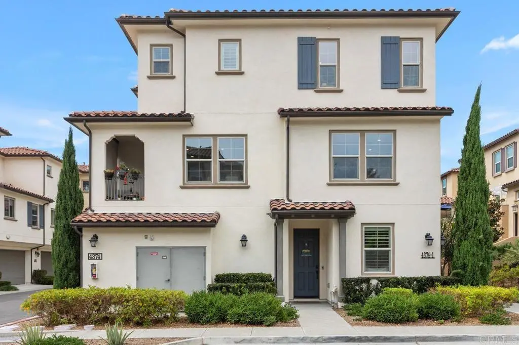 4374 Nautilus Way 1, Oceanside, CA — listing photo 1