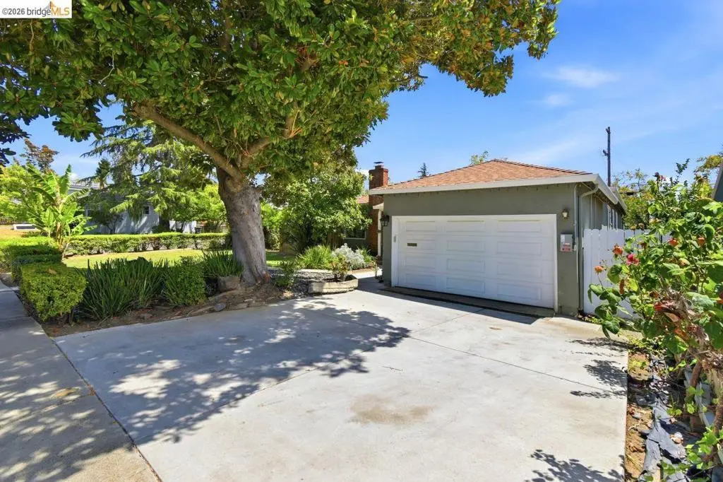 Single Family Residence for sale at 209 Fleming Ave, Vallejo, CA featuring 4 beds and 2 baths