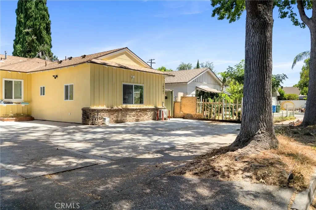 18947 Cantlay Street, Reseda, CA — listing photo 1