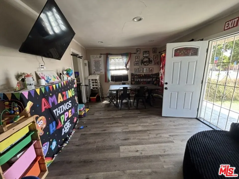 Single Family Residence for sale at 1537 E 84th Street, Los Angeles, CA featuring 2 beds and 1 bath