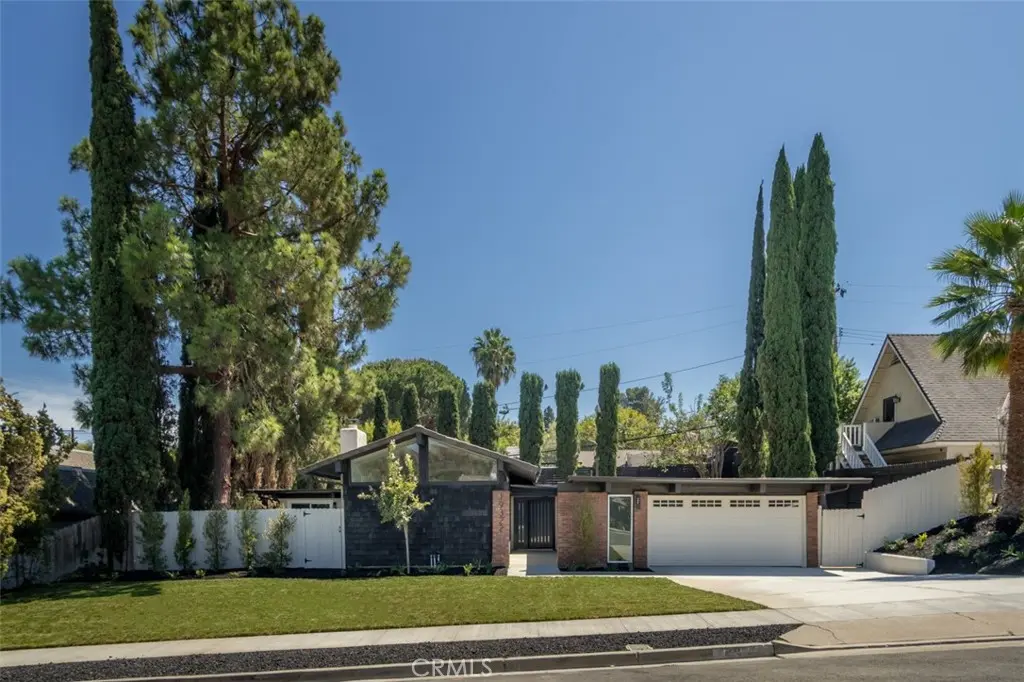19322 Saylor Terrace, North Tustin, CA — listing photo 1
