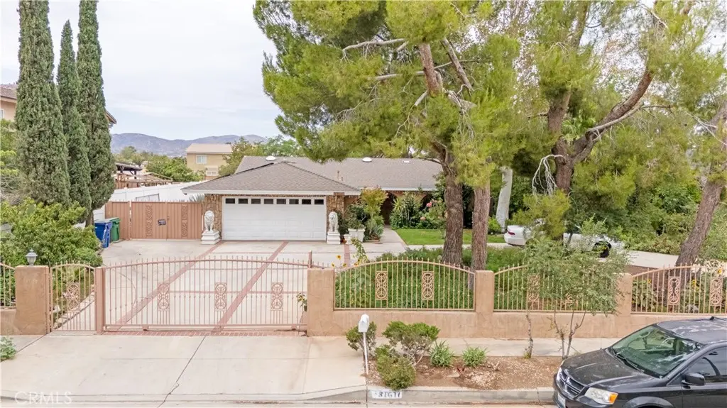 37617 27th E, Palmdale, CA — listing photo 1