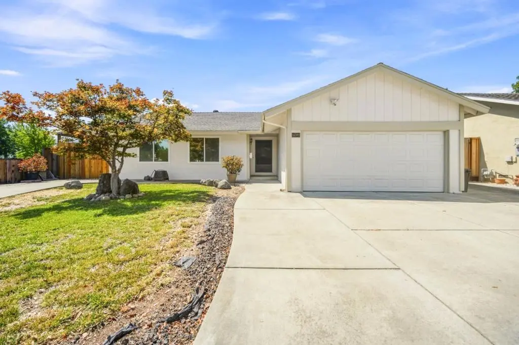 Single Family Residence for sale at 6099 Larchmont Drive, San Jose, CA featuring 4 beds and 2 baths