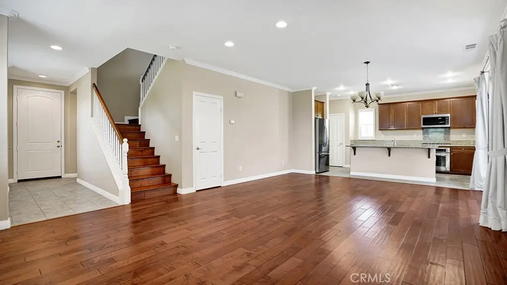 Condominium for rent at 24 Cactus Bloom, Irvine, CA featuring 3 beds and 3 baths