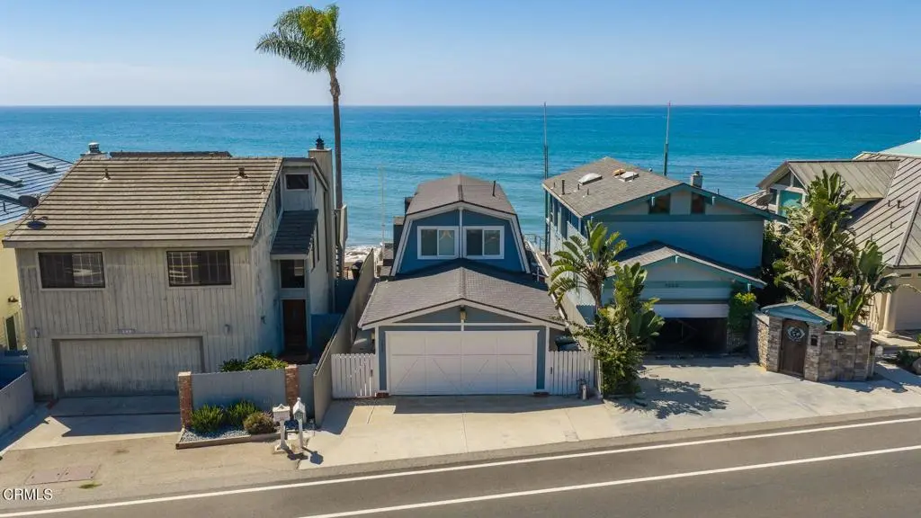 Single Family Residence for sale at 3828 W Pacific Coast Highway, Ventura, CA featuring 3 beds and 2 baths