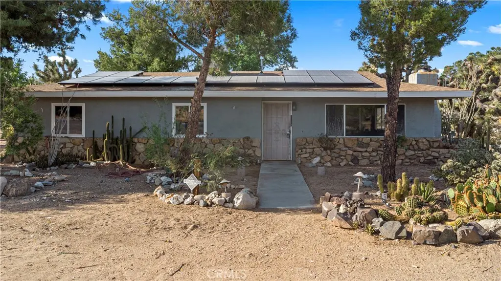 56484 Onaga, Yucca Valley, CA — listing photo 1