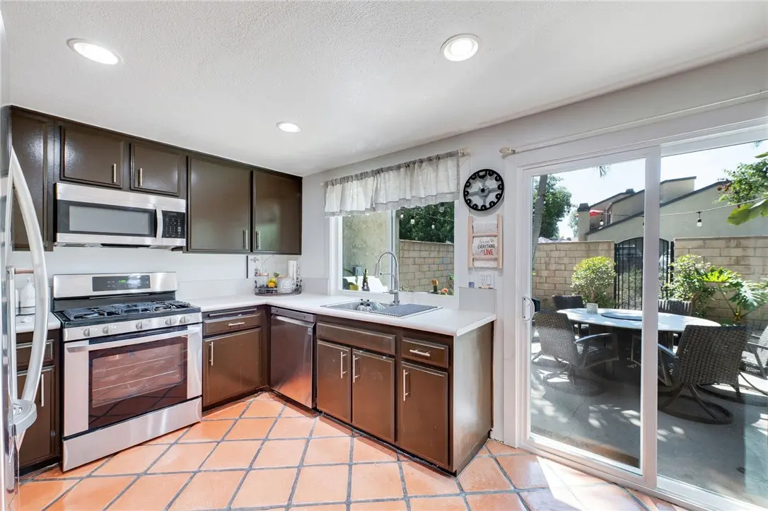 25902 Triton Court, Mission Viejo, CA — listing photo 1