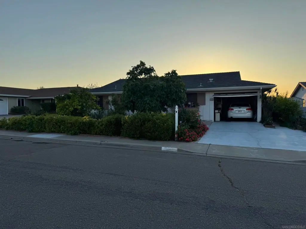 Single Family Residence for sale at 16846 Dominican, San Diego, CA featuring 2 beds and 2 baths