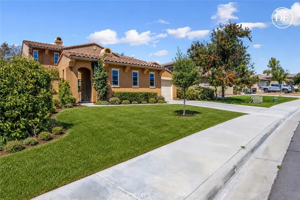 37473 Starmist Way, Murrieta, CA — listing photo 1