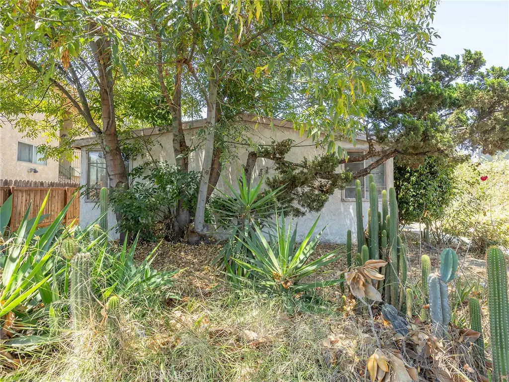 14301 Roscoe Boulevard, Panorama City, CA — listing photo 1