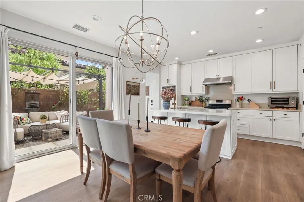 67 Kestrel, Irvine, CA — listing photo 1