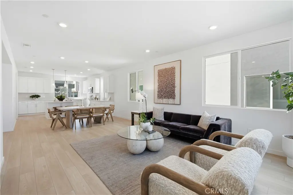 27308 Bear Creek Lane, Valencia, CA — listing photo 1