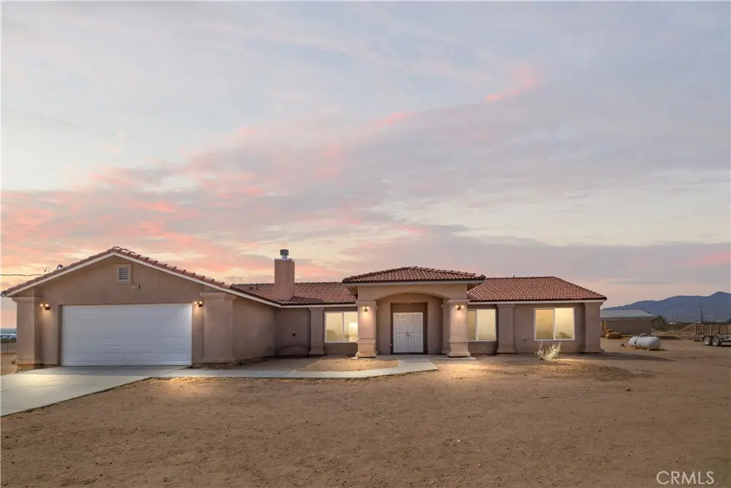 7755 7th Street, Phelan, CA — listing photo 1