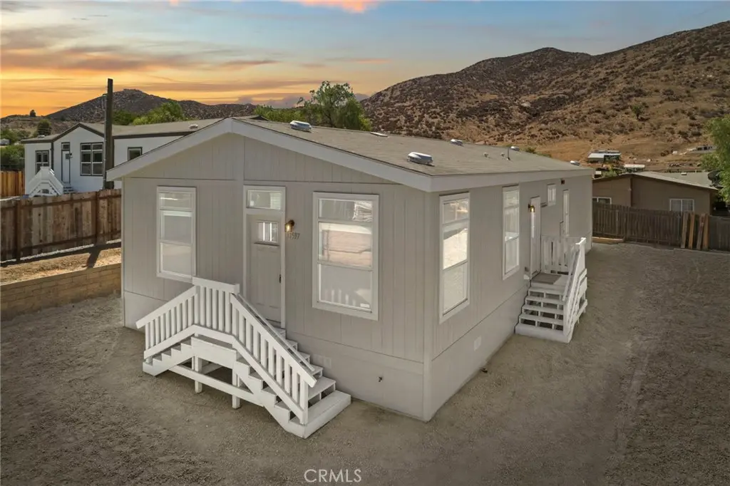 31597 Allen Avenue, Homeland, CA — listing photo 1
