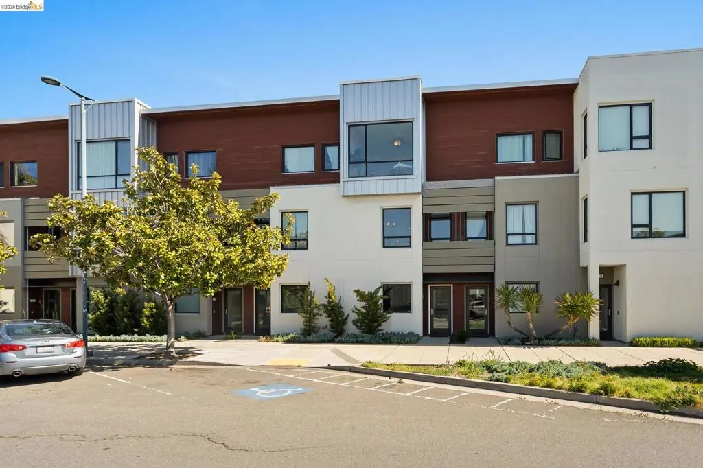 Condominium for sale at 1780 12TH ST, Oakland, CA featuring 2 beds and 3 baths
