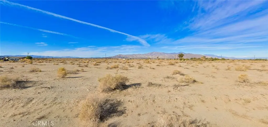2736 Superior Avenue, Thermal, CA — listing photo 1