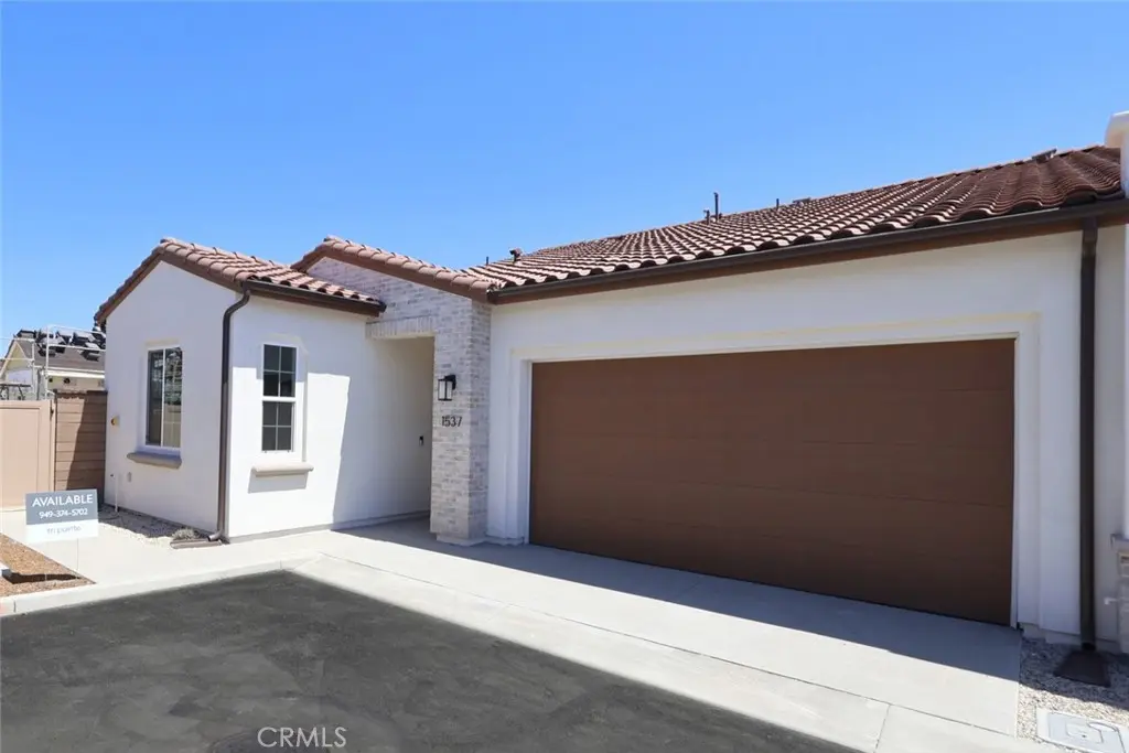 1537 Gavilan Ridge Road, Rancho Mission Viejo, CA — listing photo 1