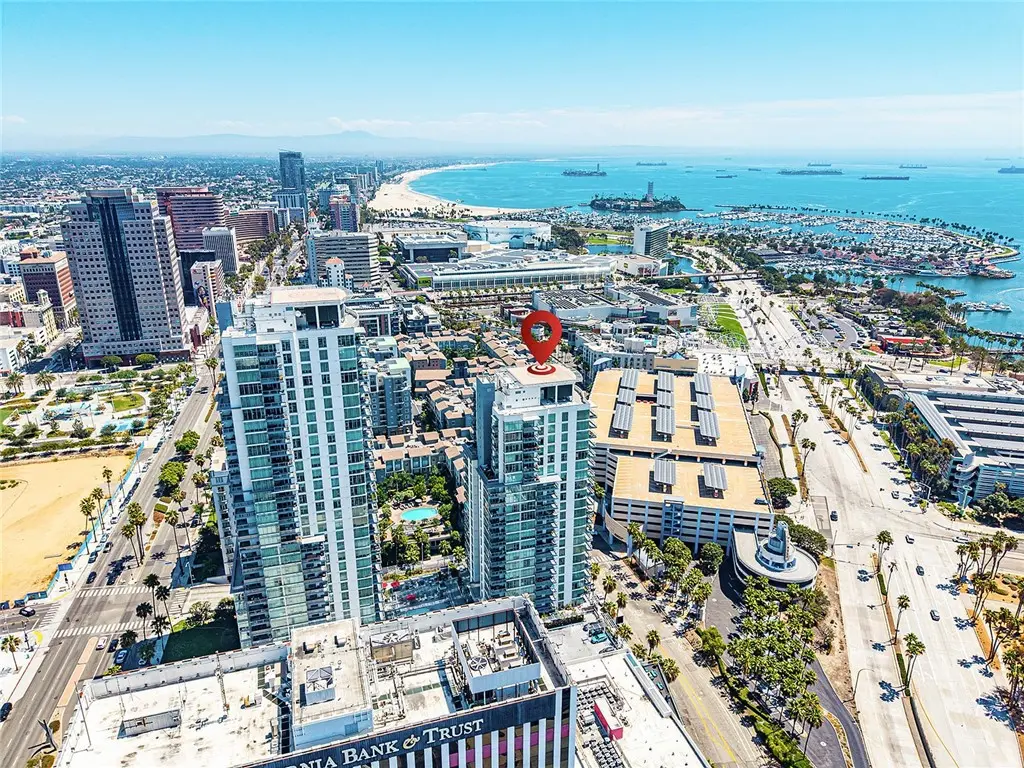 Condominium for sale at 411 W Seaside 601, Long Beach, CA featuring 1 bed and 1 bath