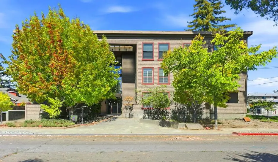 Condominium for sale at 1500 Sherman Avenue 1A, Burlingame, CA featuring 2 beds and 2 baths