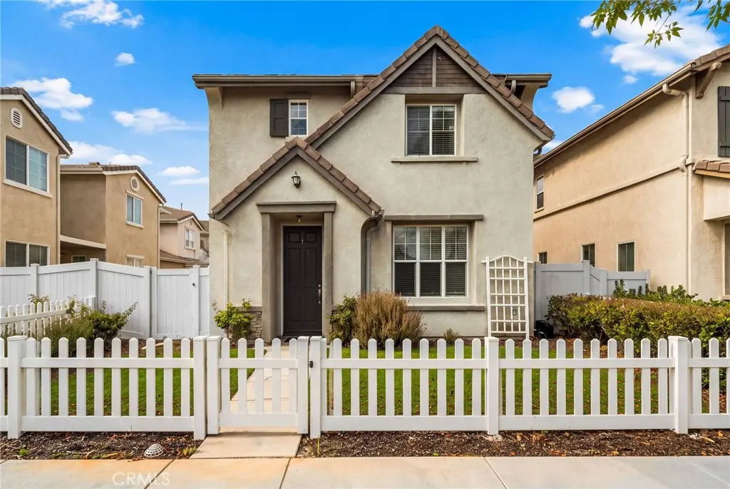 Single Family Residence for sale at 27657 Peppergrass Court, Murrieta, CA featuring 3 beds and 3 baths
