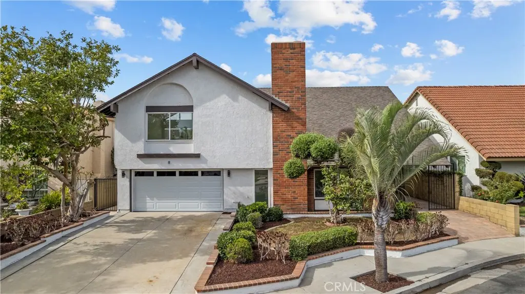 5437 Vista Fortuna, Cypress, CA — listing photo 1