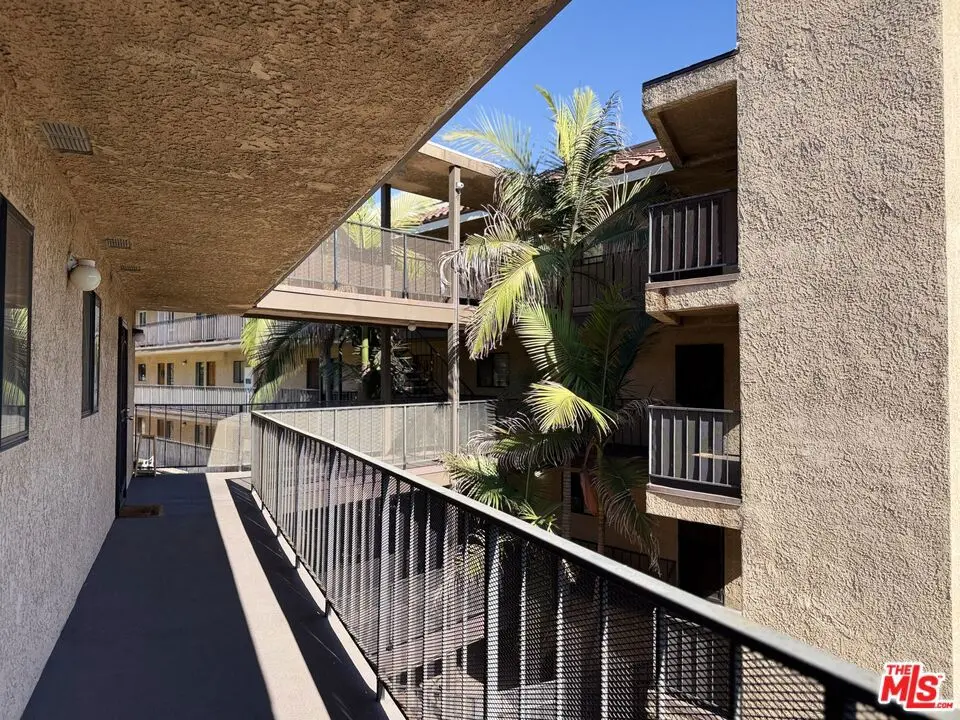 Condominium for sale at 5036 Echo Street 308, Los Angeles, CA featuring 1 bed and 1 bath