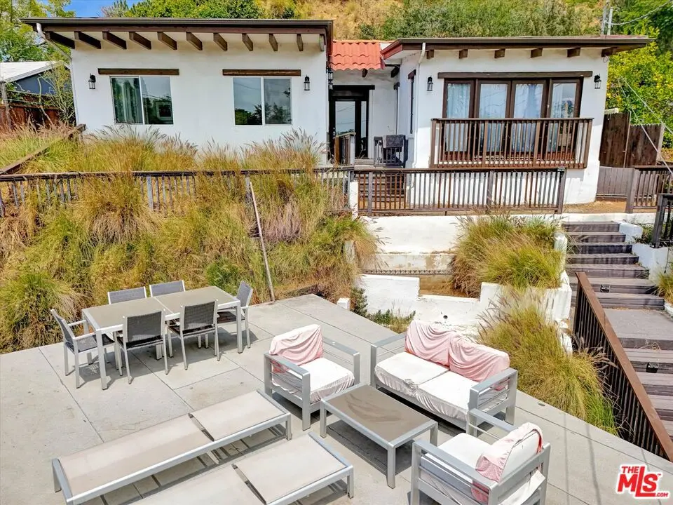 Single Family Residence for sale at 2007 Barcelona Drive, Los Angeles, CA featuring 3 beds and 3 baths