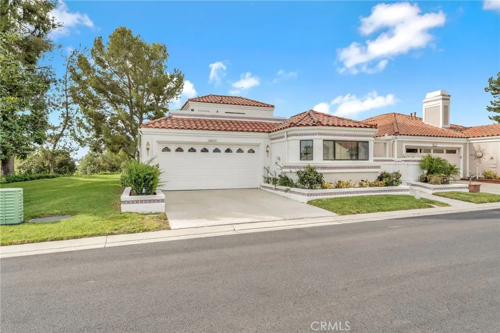 Single Family Residence for sale at 28404 Buena Vis, Mission Viejo, CA featuring 2 beds and 3 baths