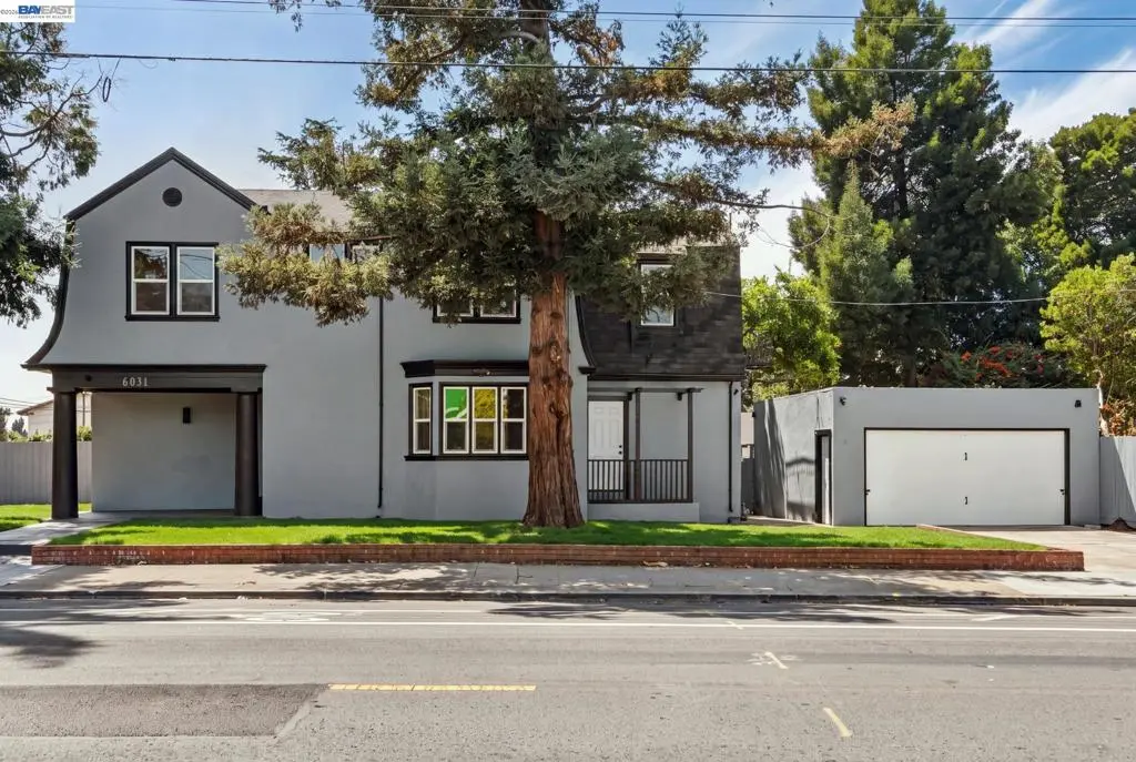 Single Family Residence for sale at 6031 Camden St, Oakland, CA featuring 4 beds and 4 baths