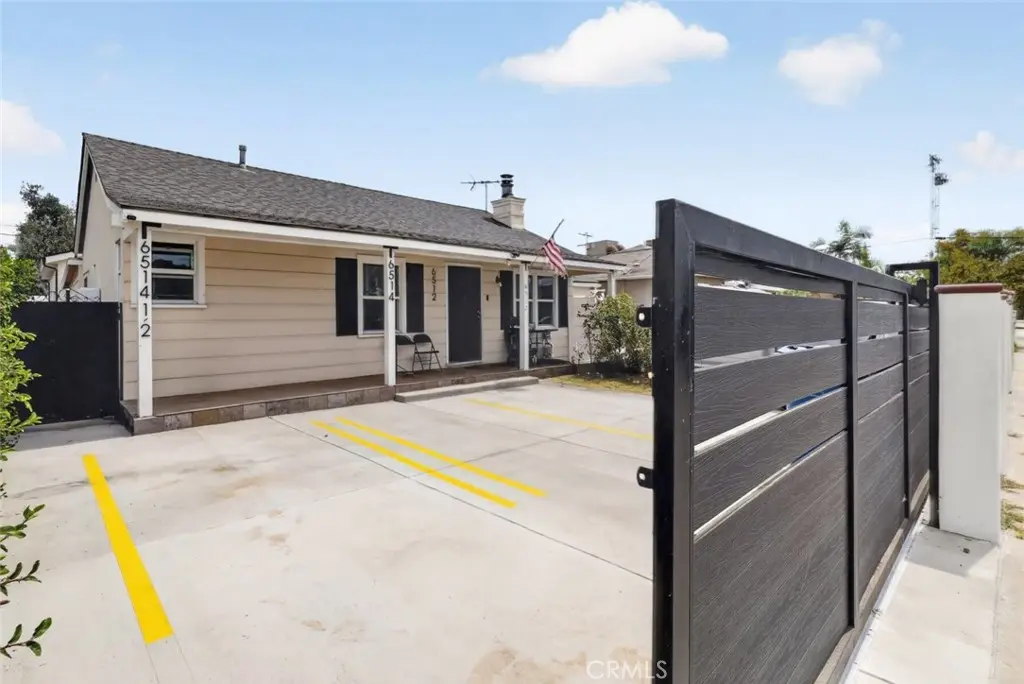 6514 Kraft Avenue, North Hollywood, CA — listing photo 1