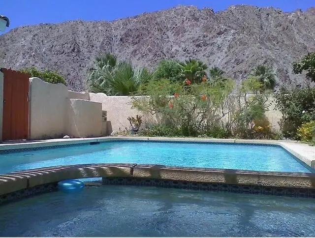 Single Family Residence for rent at 52310 Avenida Madero, La Quinta, CA featuring 3 beds and 2 baths