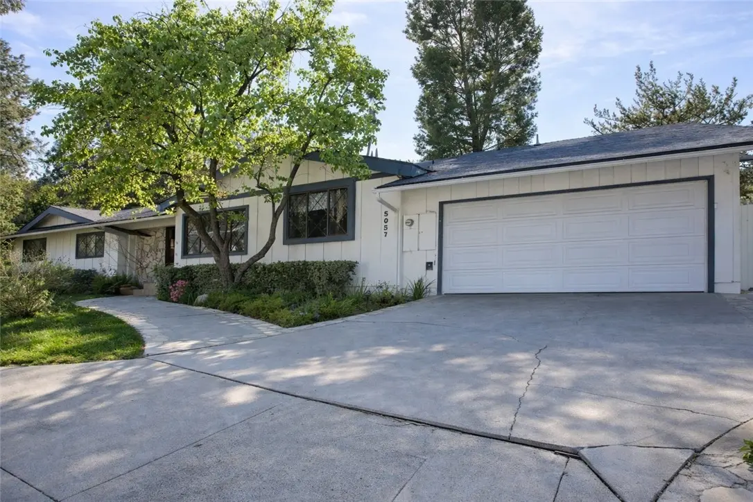 5057 Shirley, Tarzana, CA — listing photo 1