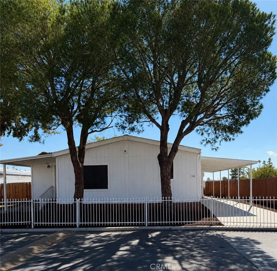 22838 Bear Valley 22, Apple Valley, CA — listing photo 1