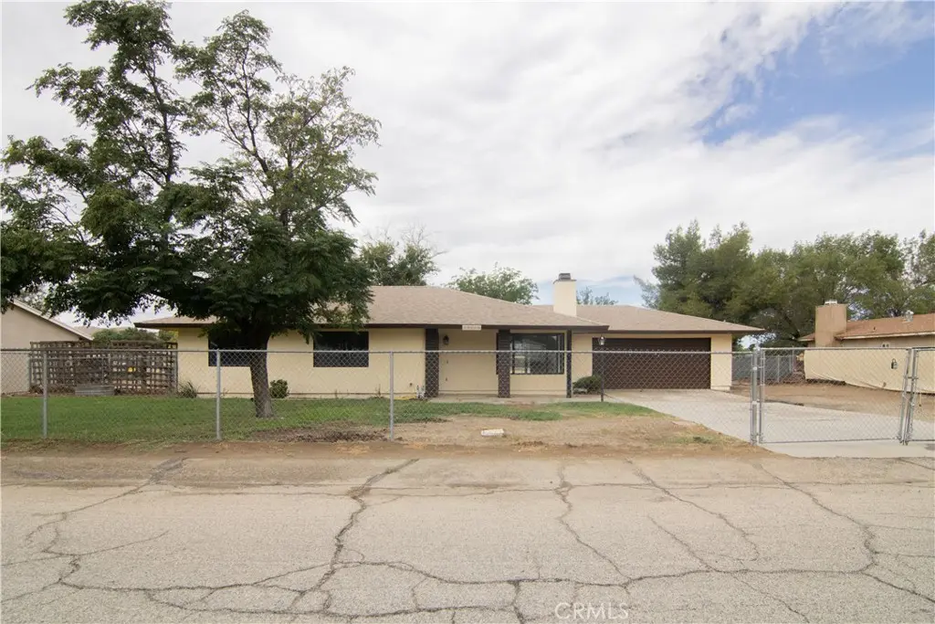 40629 174th E, Lancaster, CA — listing photo 1