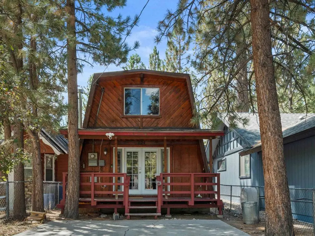 624 Elysian Boulevard, Big Bear City, CA — listing photo 1