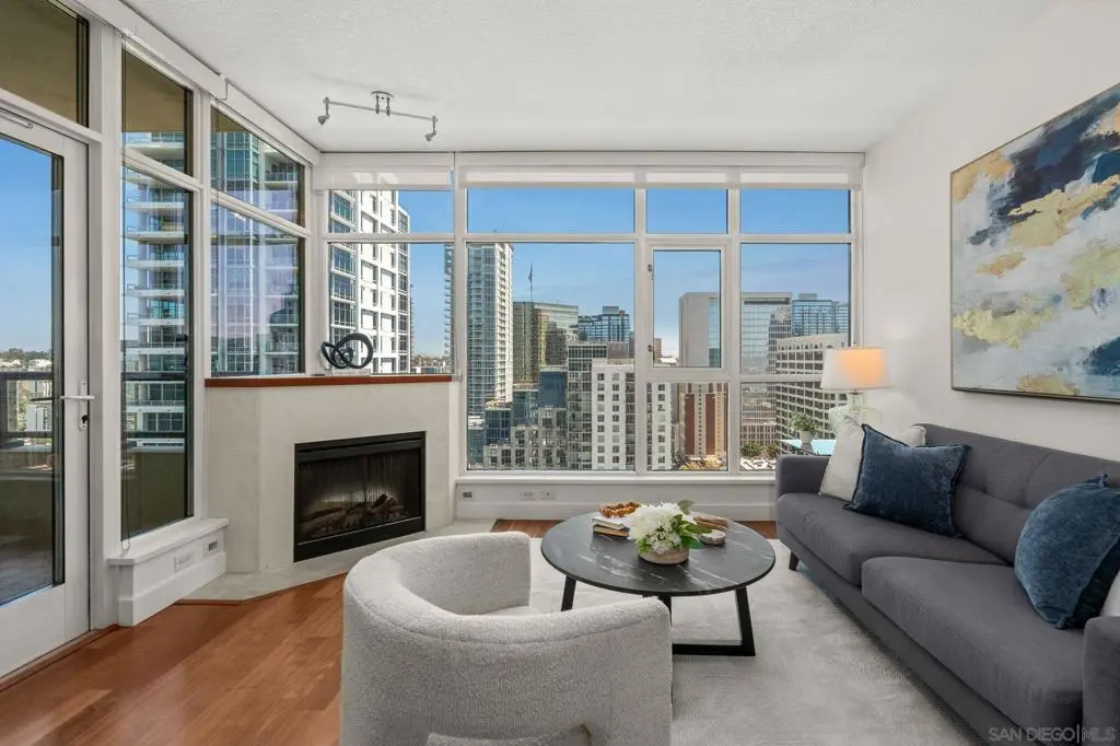 Condominium for sale at 1205 Pacific 2704, San Diego, CA featuring 1 bed and 2 baths