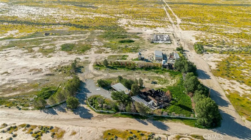 3353 W Avenue C, Lancaster, CA — listing photo 1