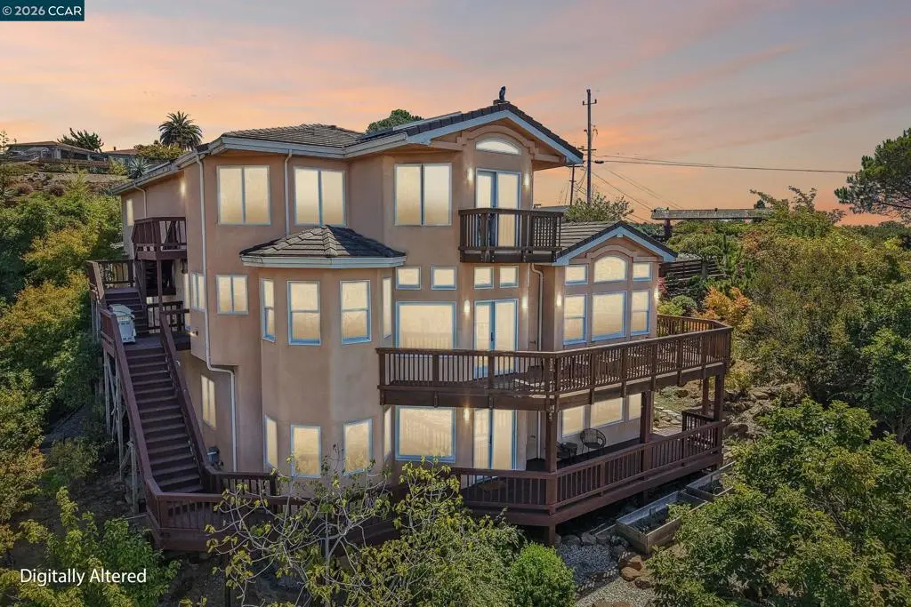Single Family Residence for sale at 3906 Arbutus Ct, Hayward, CA featuring 5 beds and 4 baths