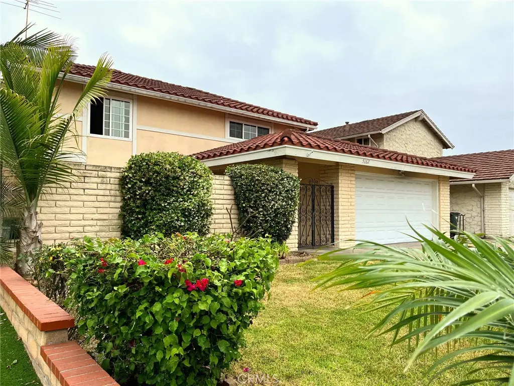 Single Family Residence for rent at 5162 Ivywood, La Palma, CA featuring 3 beds and 3 baths