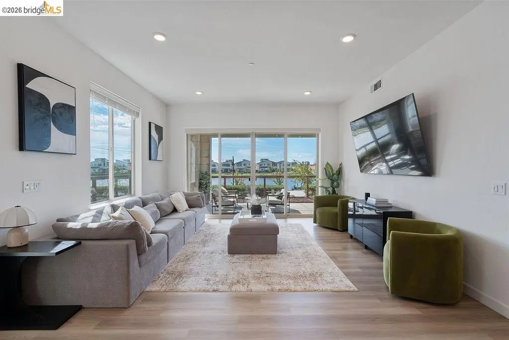 Single Family Residence for sale at 2260 SOLACE VISTA, Fairfield, CA featuring 3 beds and 2 baths