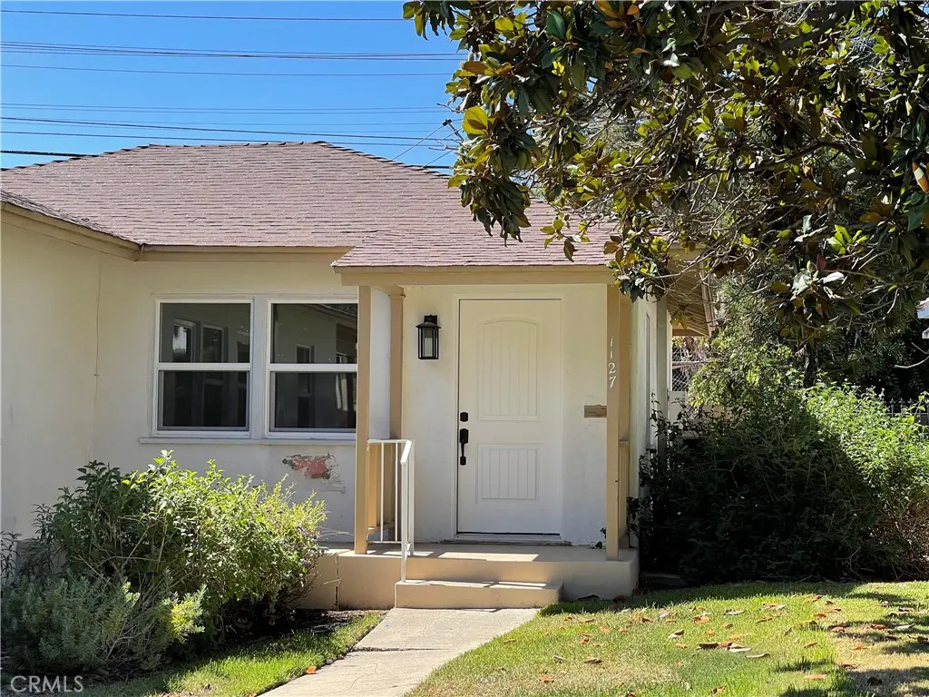 1127 N Verdugo A, Glendale, CA — listing photo 1