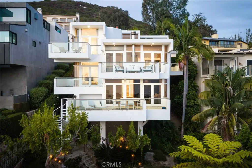 1061 Skyline, Laguna Beach, CA — listing photo 1