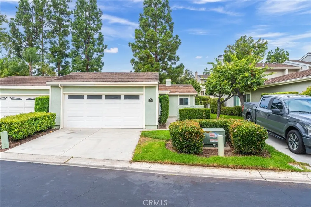 Single Family Residence for rent at 33035 Lighthouse Court, San Juan Capistrano, CA featuring 3 beds and 2 baths