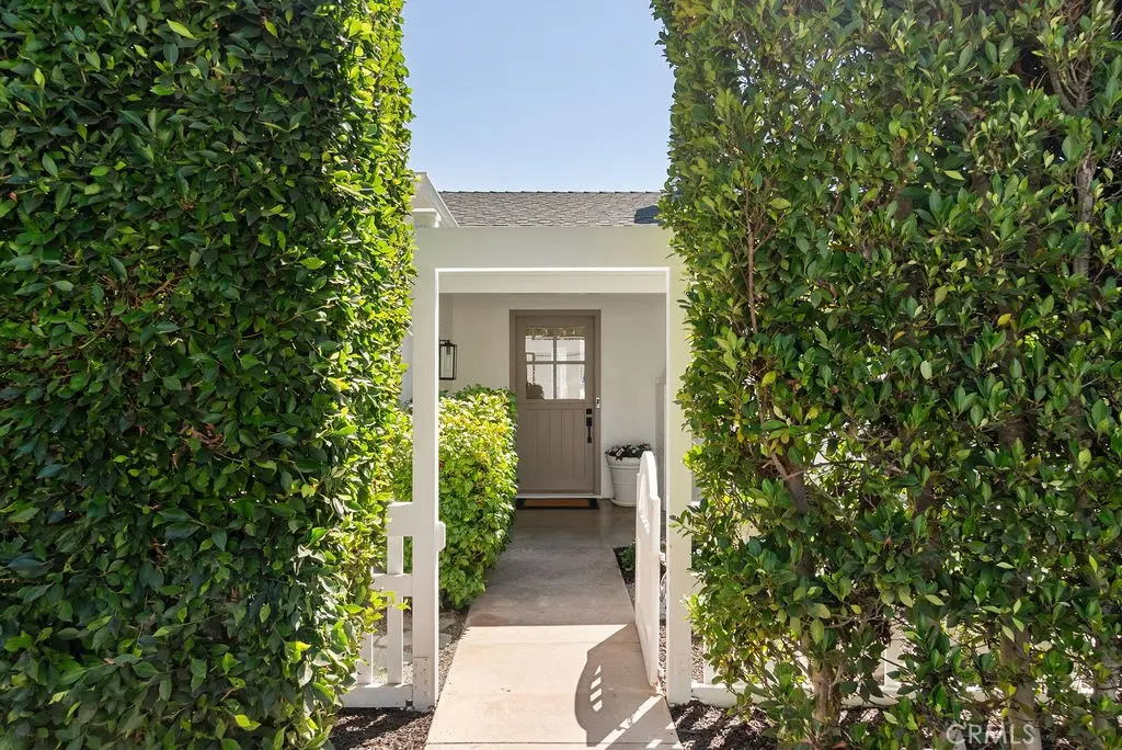 465 Monterey, Laguna Beach, CA — listing photo 1