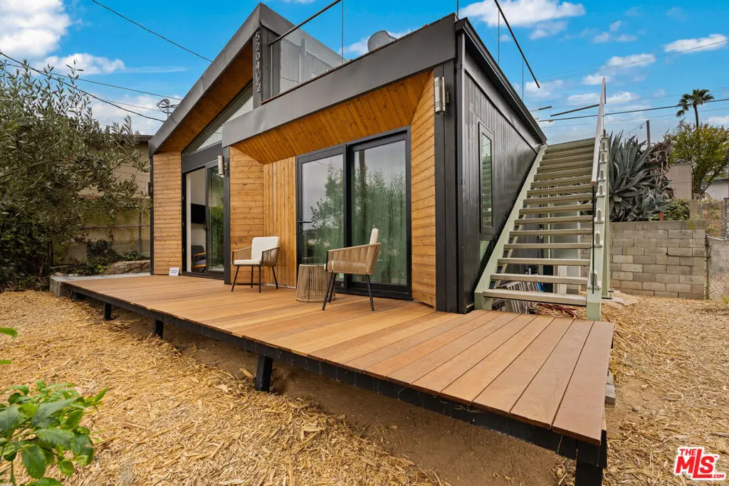 Single Family Residence for rent at 5204 Baltimore Street 1/2, Los Angeles, CA featuring 1 bed and 1 bath