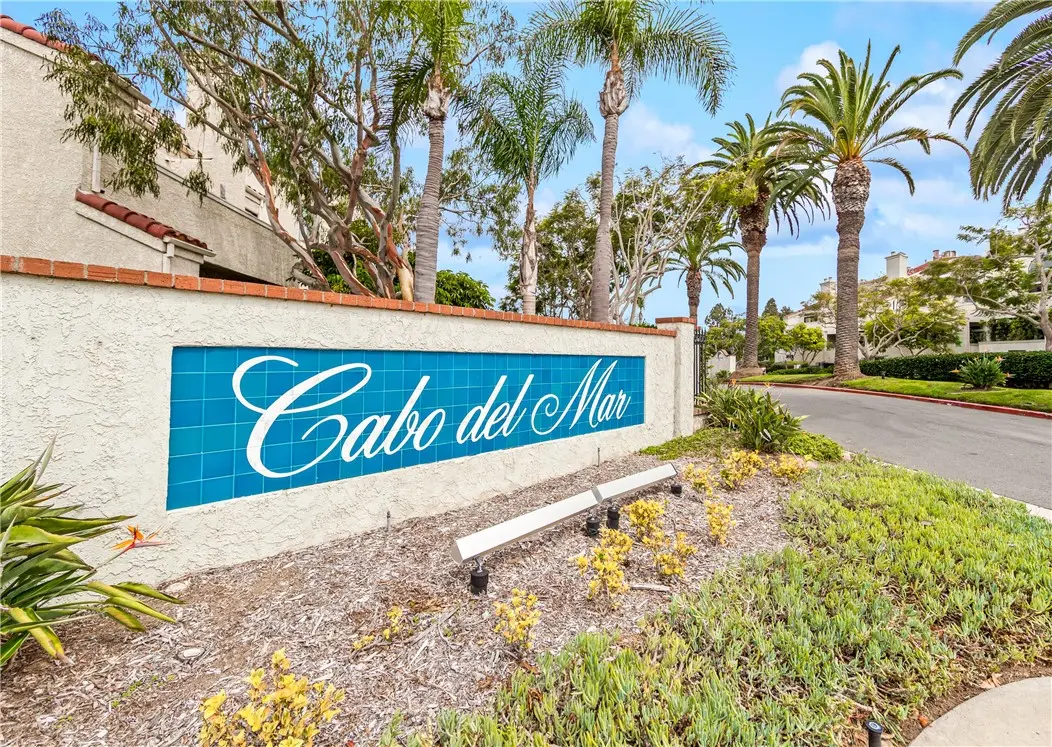 5071 Dorado Drive 106, Huntington Beach, CA — listing photo 1