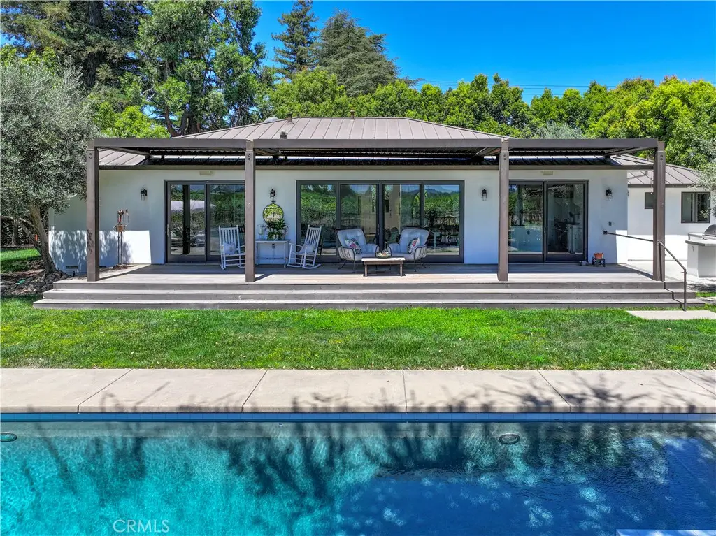 Single Family Residence for sale at 1125 Rutherford, Napa, CA featuring 5 beds and 5 baths