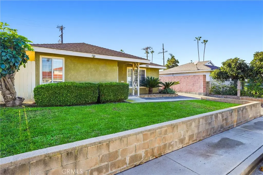 2834 Pacific Coast Highway, Torrance, CA — listing photo 1