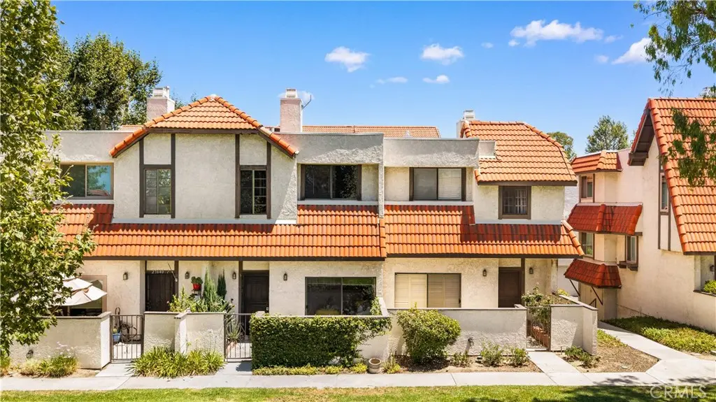 27640 Nugget Drive 3, Canyon Country, CA — listing photo 1