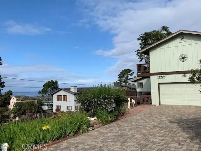1950 Oxford Avenue, Cambria, CA — listing photo 1